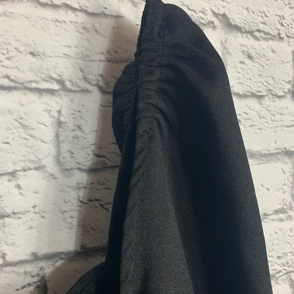 Princess Polly milkmaid Bodysuit Square
Neck Balloon Long Sleeve sz 10 Black - Picture 13 of 16